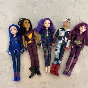 Disney Descendants dolls